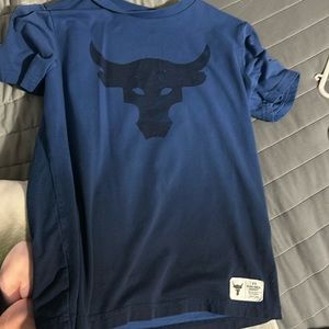 Under Armour tee